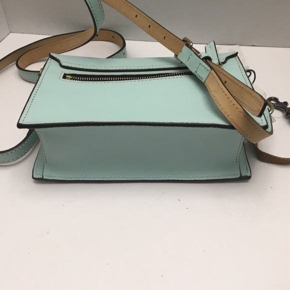 Authentic Dooney and Bourke Crossbody bag - Picture 9 of 11